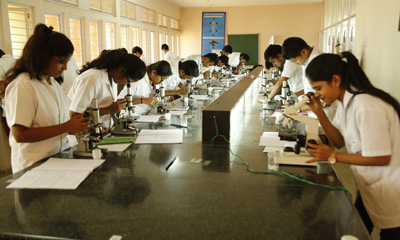 Harish Chand College of Pharmachy 